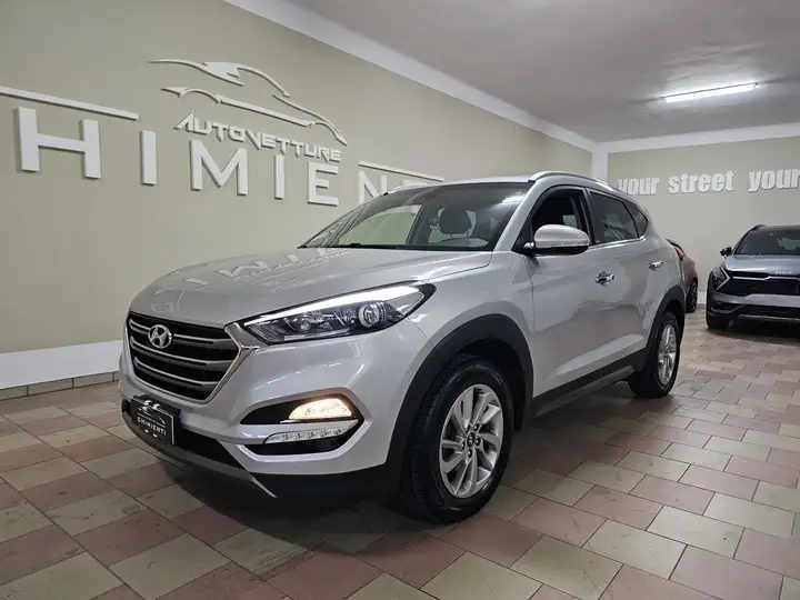 Hyundai Tucson 1.7 crdi Xpossible 2wd 115cv